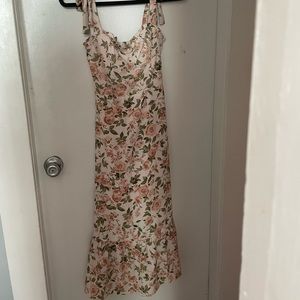 Blush dress with rose pattern